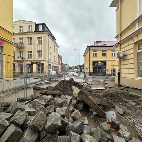 Przebudowa ul. Grunwaldzkiej [kwiecień 2024] - fot 29